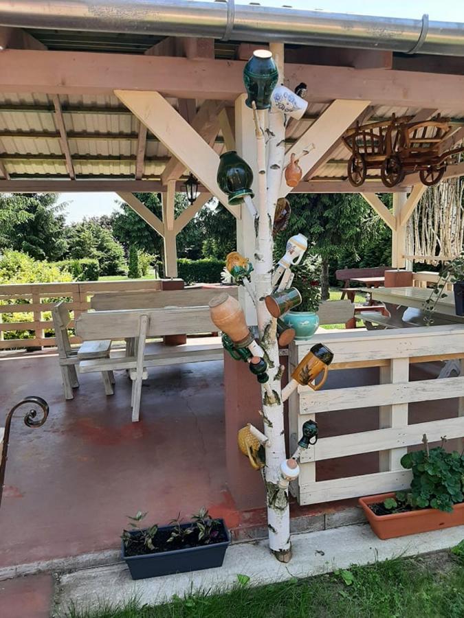 Hartmann Panzio Bed & Breakfast Barcs ภายนอก รูปภาพ
