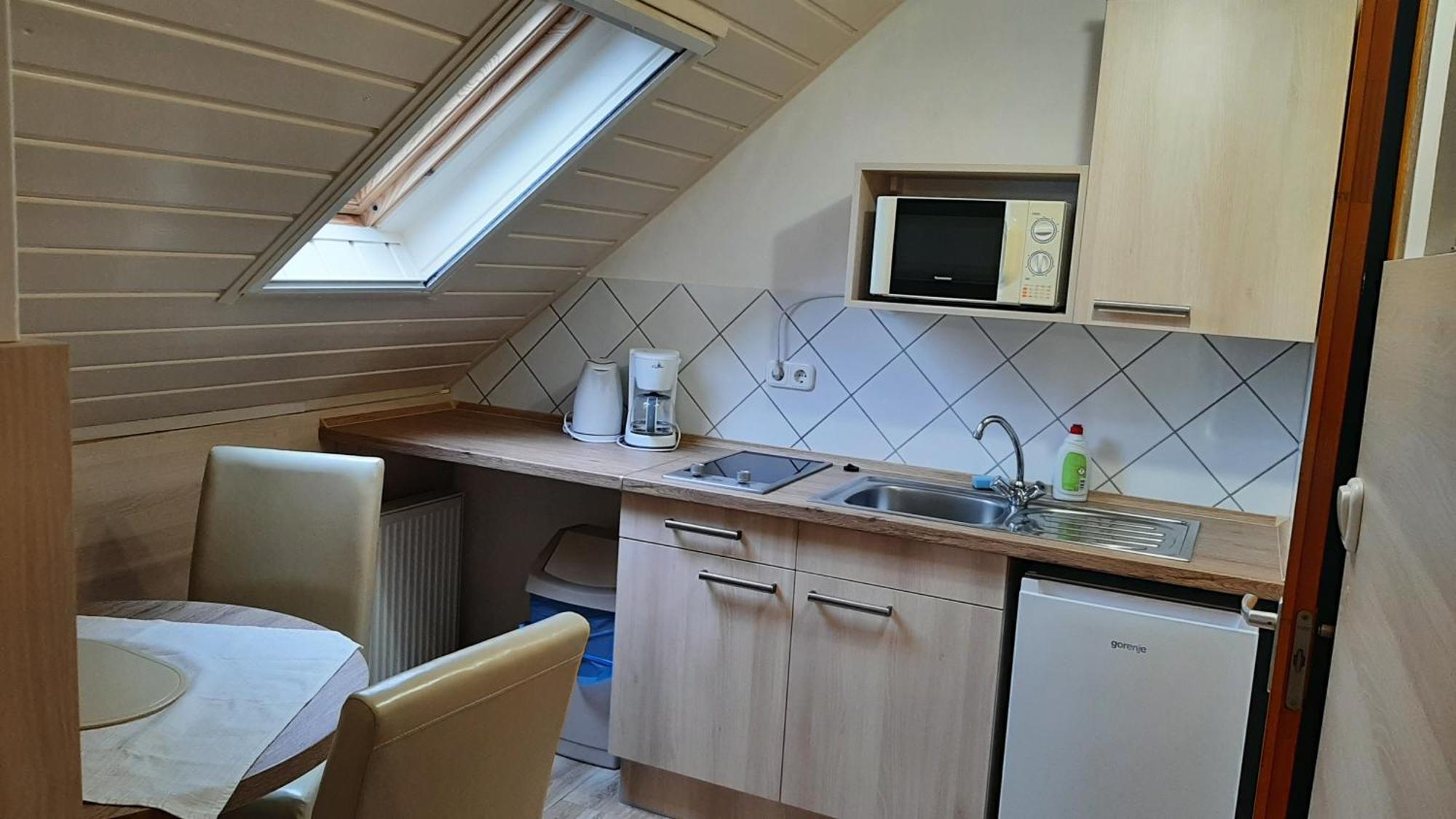 Hartmann Panzio Bed & Breakfast Barcs ภายนอก รูปภาพ